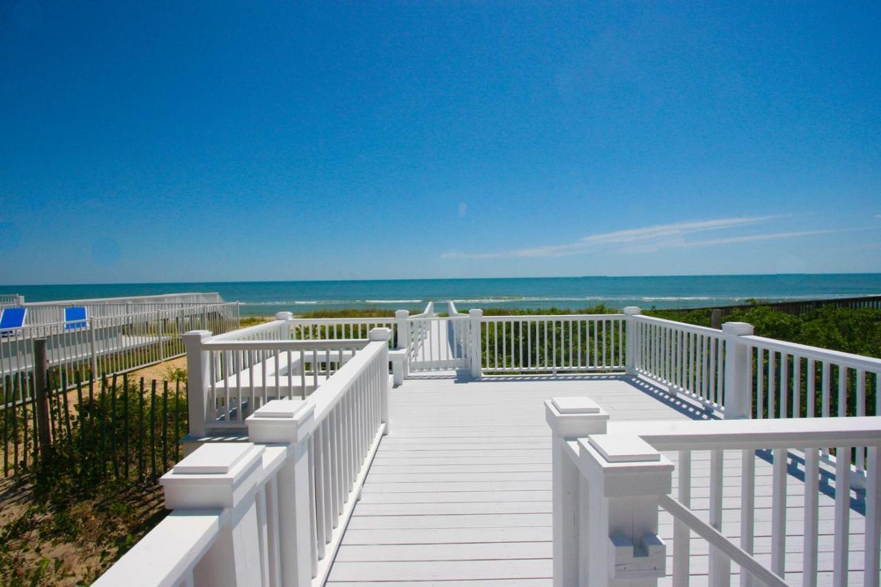 Anchored In Villa Kure Beach Exterior photo